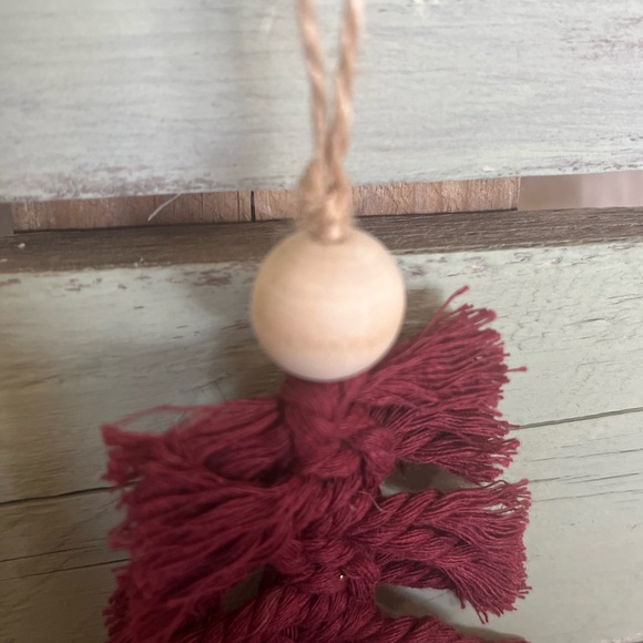Christmas Tree Ornament // Hand made Macrame - Picture 3 of 3